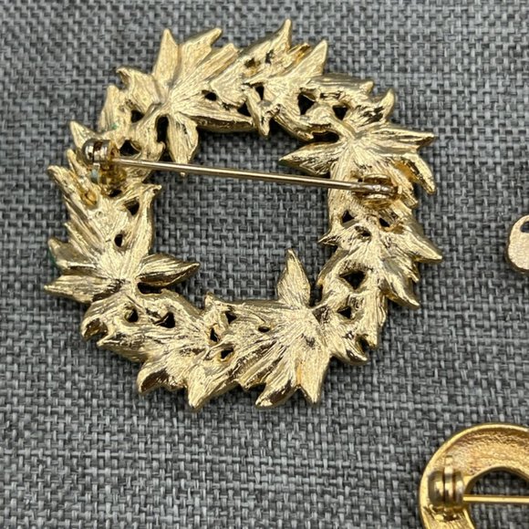 6 Festive Enamel & Rhinestone Christmas Tree Wreath Brooch Pin - Picture 13 of 15